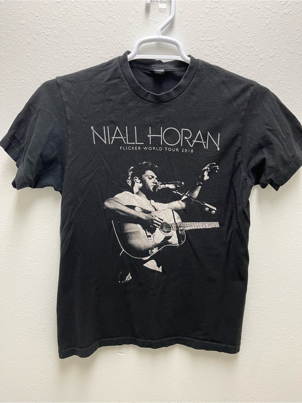 Niall Horan Flicker World Tour 2018 Black T-Shirt Tultex Size M